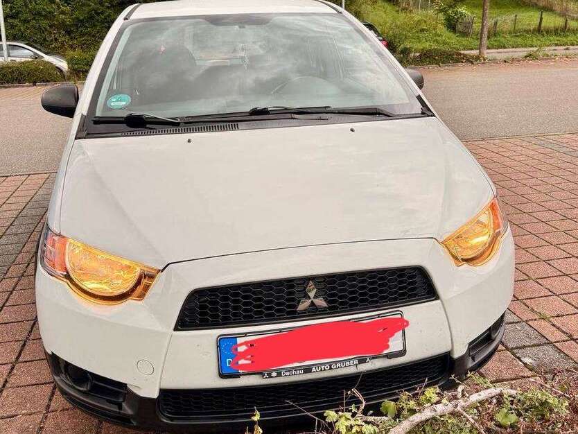 Mitsubishi Colt 157.000 km 2.700 € Waiblingen 71334