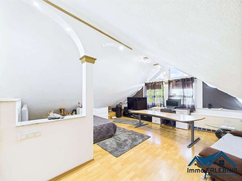 Wohnung zum Kaufen in Kirchheim unter Teck 299.000 € 108 m²