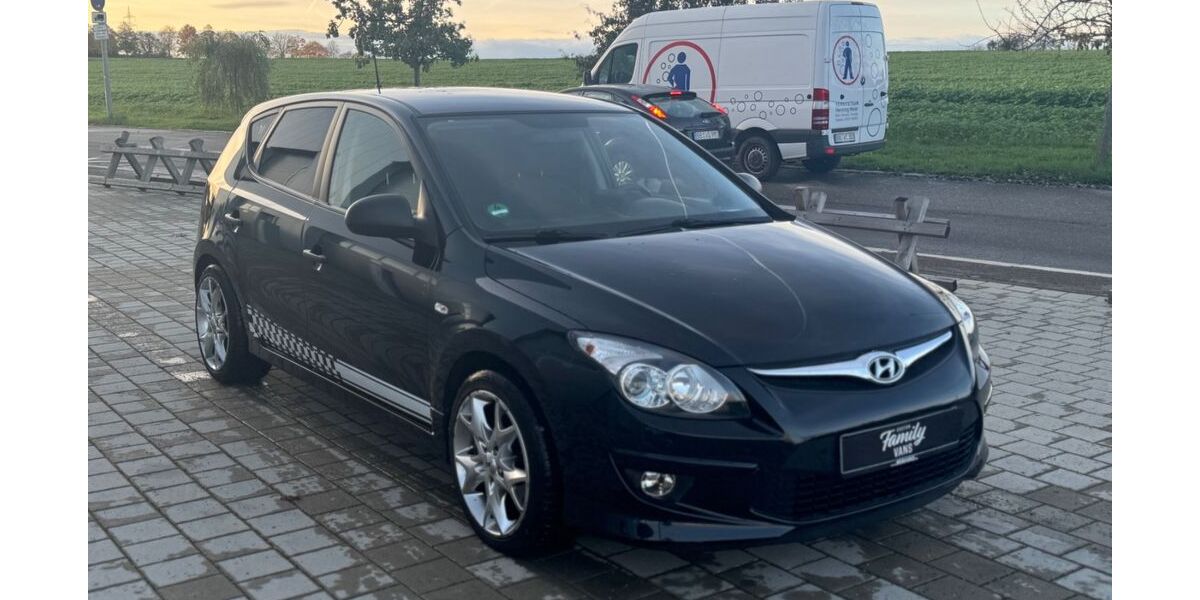 Hyundai i30 167.000 km 3.999 € Sindelfingen 71069