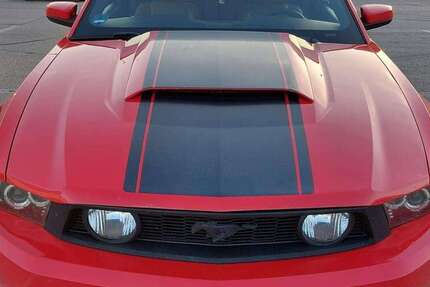 Ford Mustang 182.000 km 13.500 € Böblingen 71032