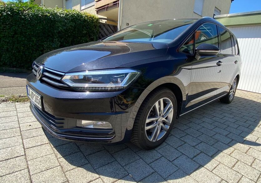 VW Touran 100.200 km 19.999 € Löchgau 74369