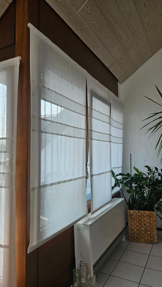 Helle, attraktive 3,5 Zimmer-Dachgeschoßwohnung mit Terrasse