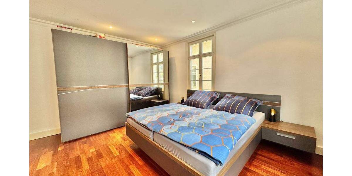 Etagenwohnung Stuttgart Mitte - 5 Zimmer, 130 m&sup2;, 2.340&euro; | Angebot:24453424