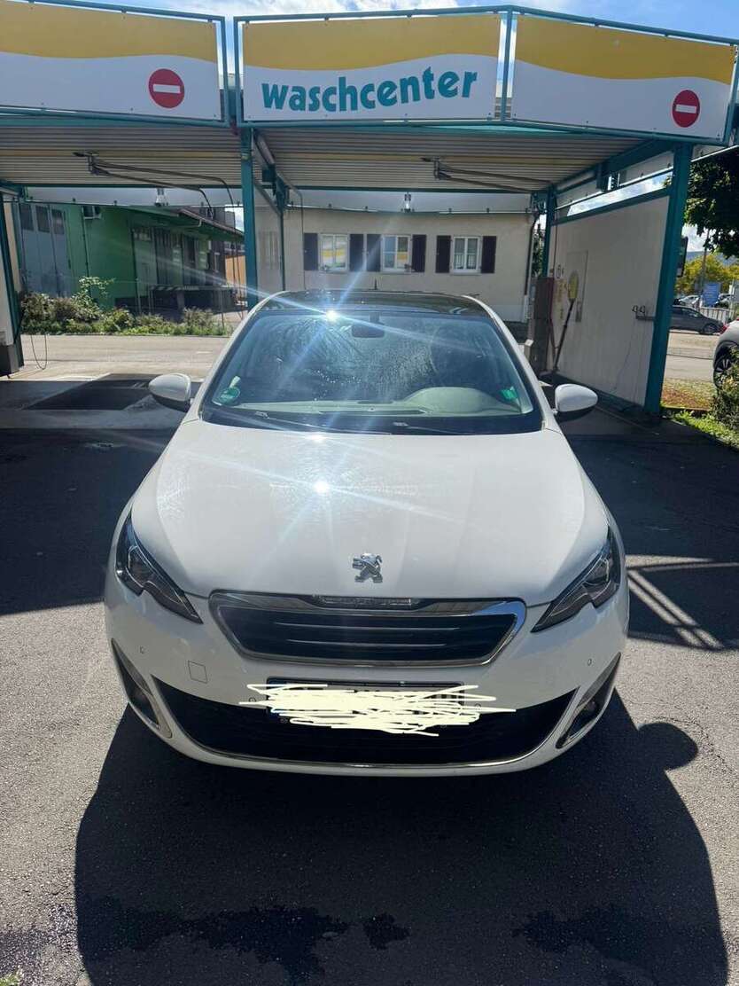 Peugeot 308 179.000 km 5.500 € Reutlingen 72760