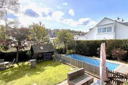 Haus zum Kaufen in Grafenau 590.000 € 200 m²