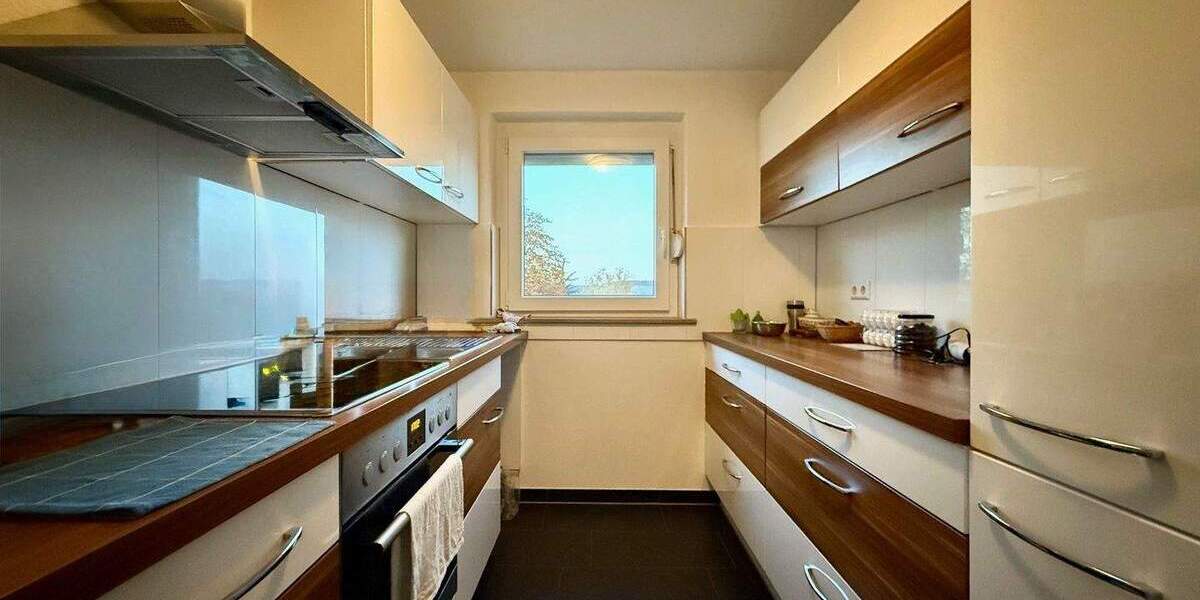 Doppelhaushälfte Schorndorf - 9 Zimmer, 170 m&sup2;, 790.000&euro; | Angebot:26795438