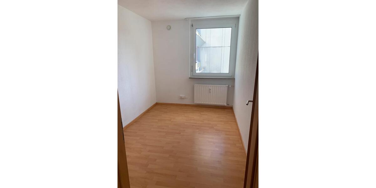 Etagenwohnung Stuttgart Botnang - 3.5 Zimmer, 70 m&sup2;, 1.290&euro; | Angebot:24795730
