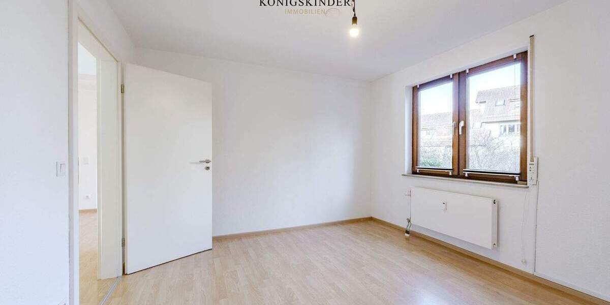 Etagenwohnung Stuttgart / Obertürkheim Obertürkheim - 3 Zimmer, 84 m&sup2;, 339.000&euro; | Angebot:24990109