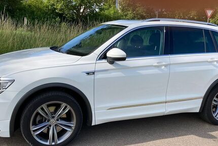 VW Tiguan 62.500 km 29.890 € Leonberg-Höfingen 71229
