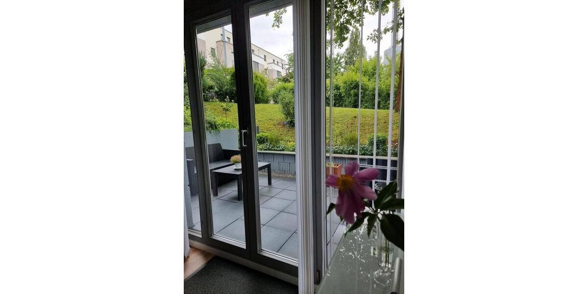 Erdgeschoßwohnung Esslingen am Neckar Hegensberg - 2.5 Zimmer, 57 m&sup2;, 259.000&euro; | Angebot:24774371