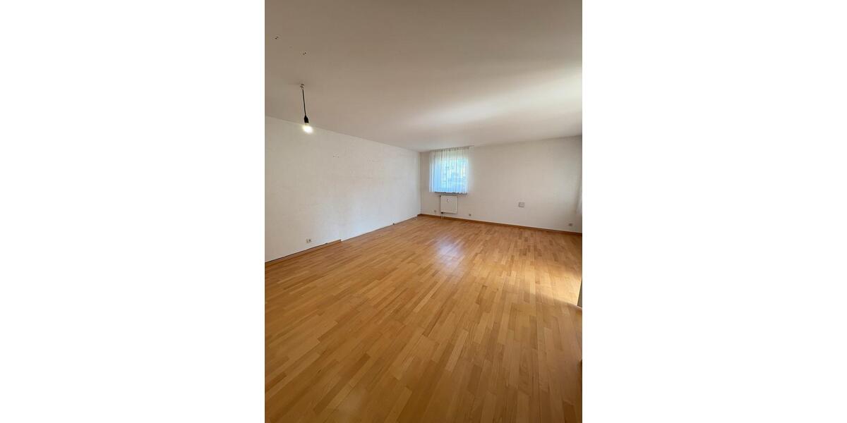 Erdgeschoßwohnung Renningen - 3 Zimmer, 82 m&sup2;, 340.000&euro; | Angebot:26397003