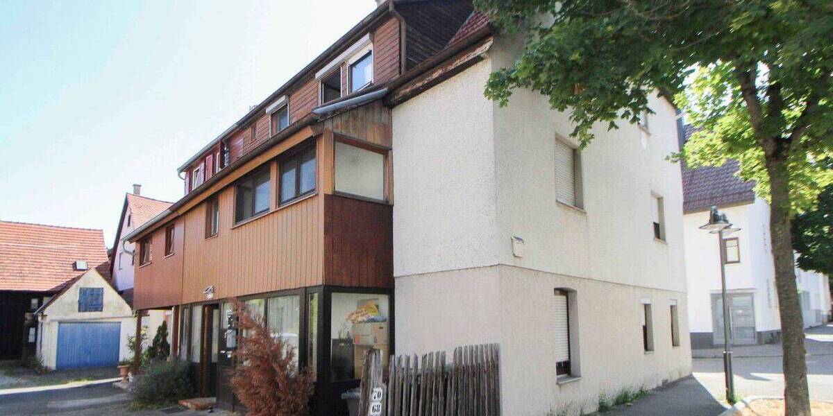 Doppelhaushälfte Stuttgart Weilimdorf - 7 Zimmer, 170 m&sup2;, 399.000&euro; | Angebot:26752527