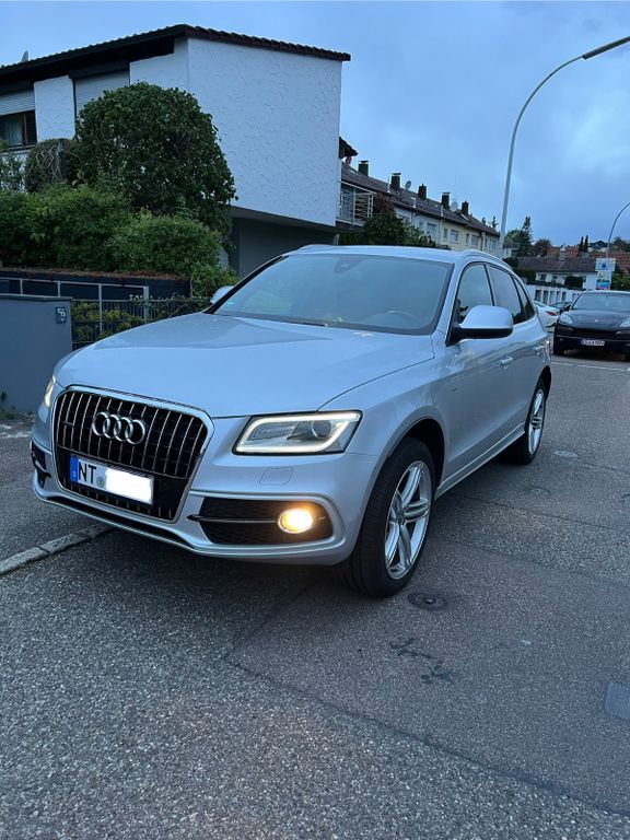 Audi Q5 128.000 km 16.800 € Esslingen am Neckar 73732