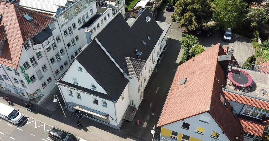 Mehrfamilienhaus, Wohnhaus Besigheim - 2 Zimmer, 583 m&sup2;, 1.590.000&euro; | Angebot:25777652