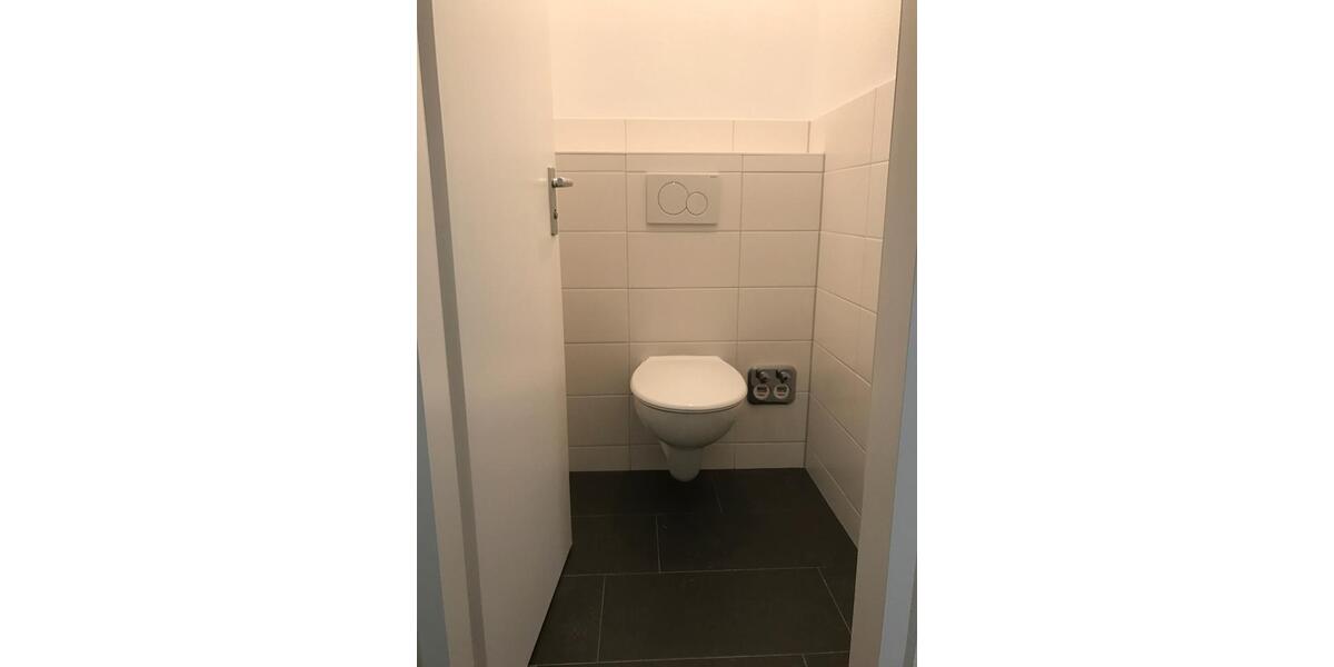 Etagenwohnung Esslingen am Neckar Oberesslingen - 4 Zimmer, 94 m&sup2;, 1.092&euro; | Angebot:24979635