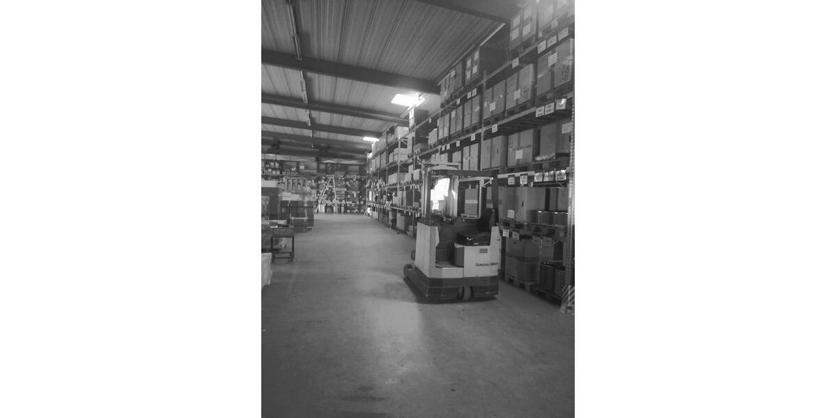 Gewerbeobjekt Stuttgart Neuwirtshaus - 1.181&euro; | Angebot:25421532