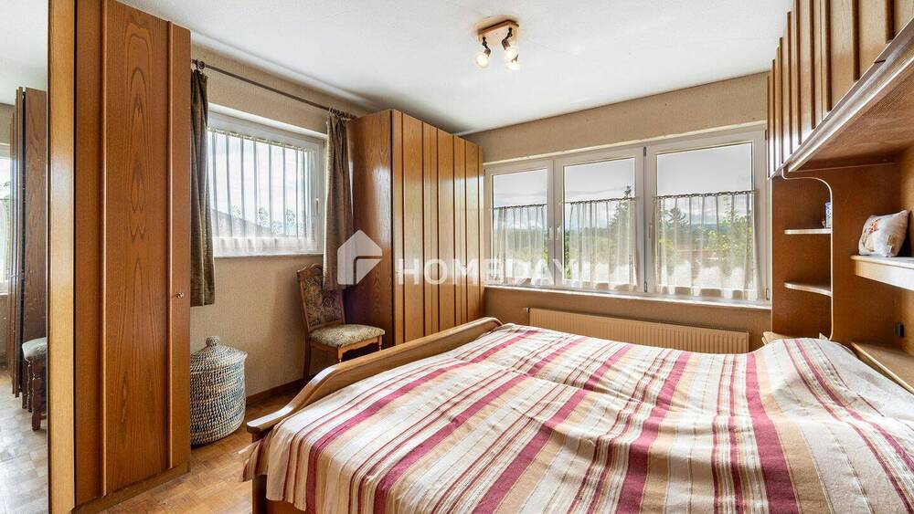Einfamilienhaus Nürtingen Oberensingen - 7 Zimmer, 179 m&sup2;, 630.000&euro; | Angebot:26868226
