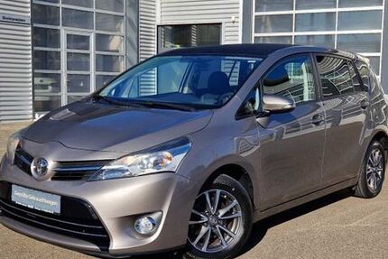 Toyota Verso 137.492 km 12.490 &euro; Nürtingen 72622