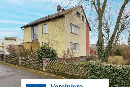 Haus zum Kaufen in Böblingen 660.000 € 159.04 m² 8 zimmer