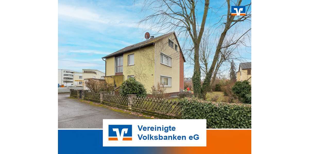 Haus zum Kaufen in Böblingen 660.000 € 159.04 m² 8 zimmer