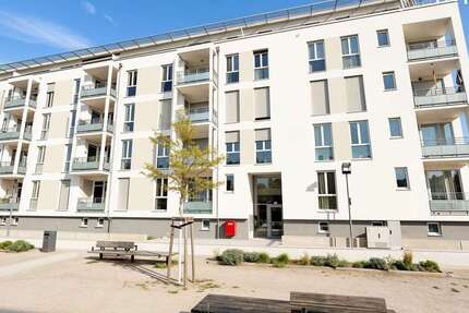 Wohnung zum Kaufen in Böblingen 330.000 € 61.65 m² 2 zimmer