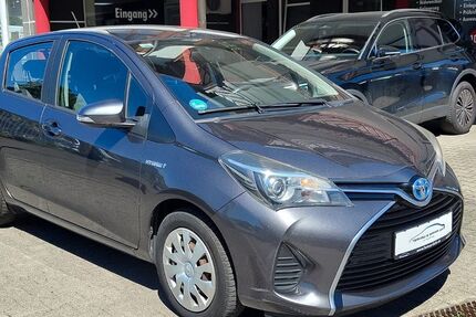 Toyota Yaris 143.000 km 8.200 &euro; Remshalden 73630