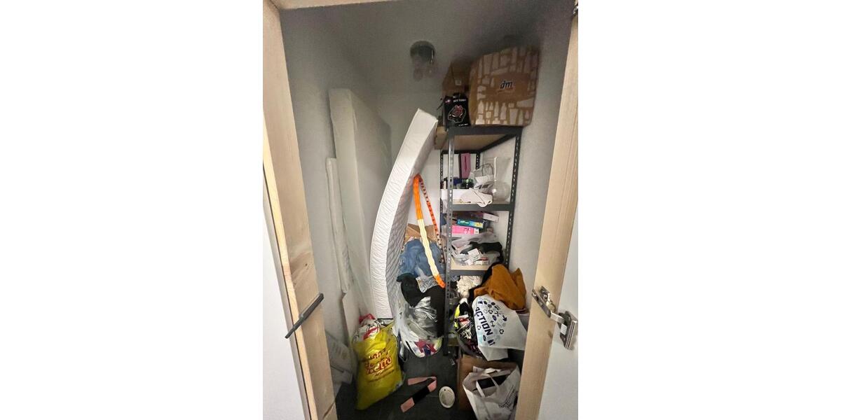 Etagenwohnung Leonberg - 3 Zimmer, 81 m&sup2;, 1.400&euro; | Angebot:26350182