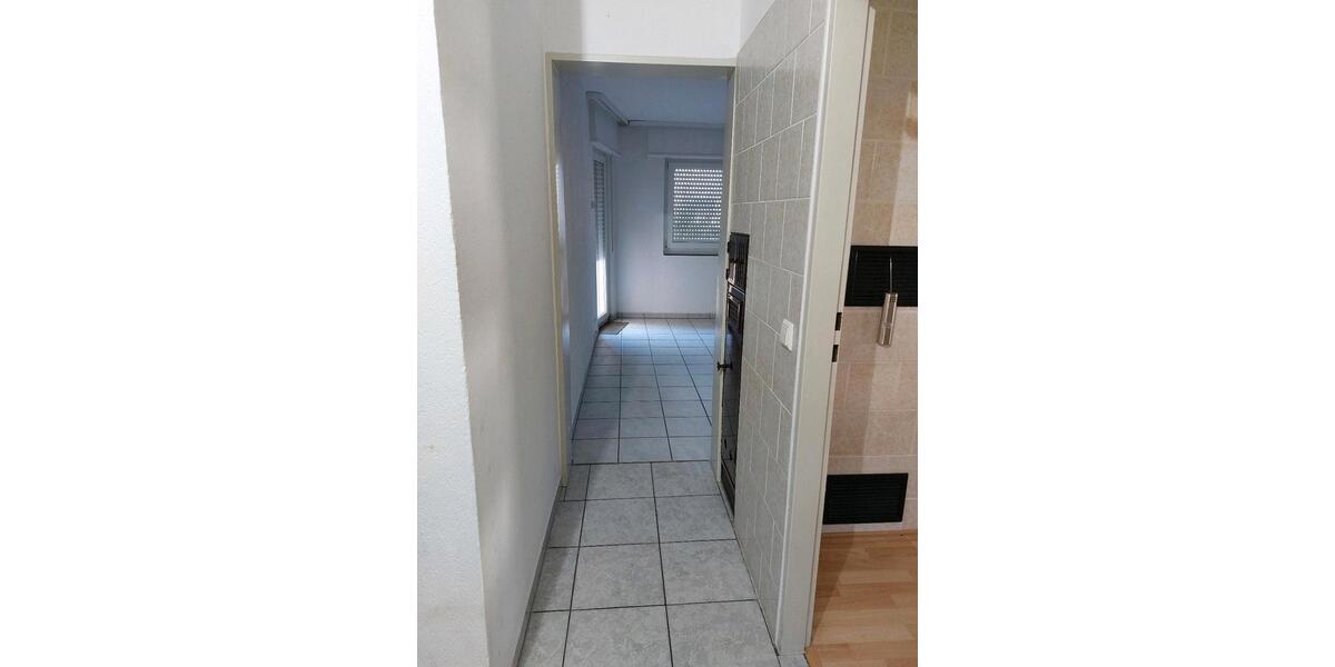 Etagenwohnung Esslingen am Neckar Pliensauvorstadt - 3 Zimmer, 57 m&sup2;, 219.000&euro; | Angebot:26907655