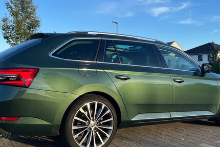 Skoda Superb 69.700 km 32.500 € Stuttgart 70184