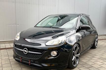 Opel Adam 128.000 km 8.990 &euro; Esslingen am Neckar 73734