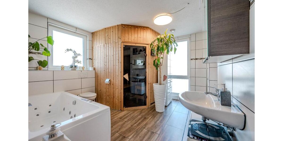 Erdgeschoßwohnung Weil der Stadt - 5 Zimmer, 131 m&sup2;, 432.500&euro; | Angebot:26768592