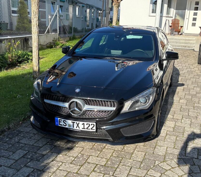 CLA 200 Shooting Brake