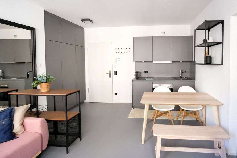 Wohnung zum Mieten in Stuttgart 1.150 € 28.78 m² 2 zimmer