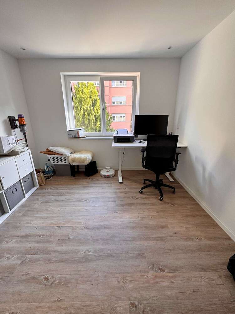 Wohnung zum Mieten in Stuttgart 1.610 € 89 m²