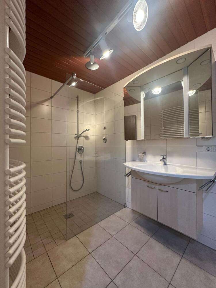 Wohnung zum Kaufen in Winterbach 299.000 € 89 m²