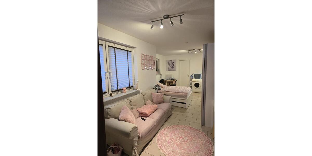 Etagenwohnung Ludwigsburg Eglosheim - 1 Zimmer, 32 m&sup2;, 820&euro; | Angebot:26701173