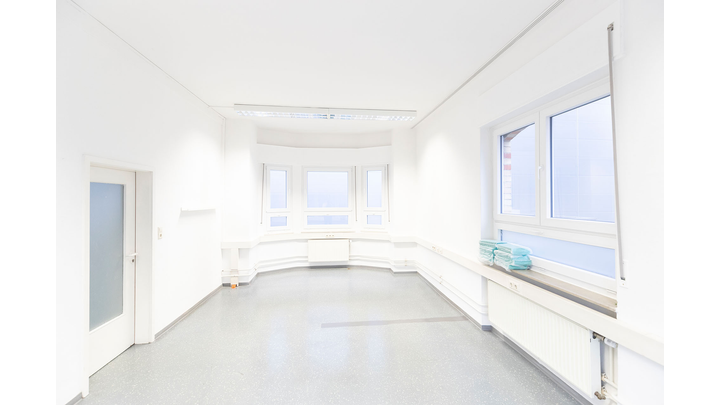 Gewerbeobjekt Stuttgart Luginsland - 750&euro; | Angebot:27277796