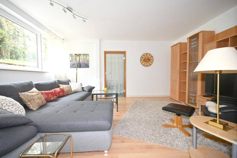 Etagenwohnung Stuttgart Vaihingen - 2 Zimmer, 67 m&sup2;, 900&euro; | Angebot:26205760
