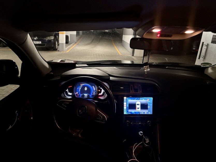 Renault Kadjar 82.000 km 10.800 € Stuttgart 70173