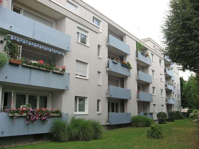 Wohnung zum Mieten in Tamm 756 € 86.34 m²