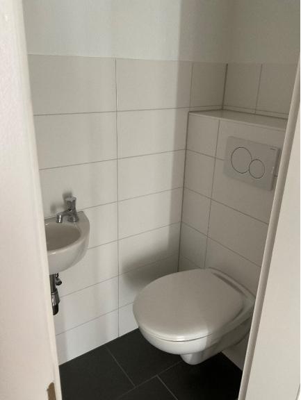 Erdgeschoßwohnung Esslingen am Neckar Brühl - 4 Zimmer, 74 m&sup2;, 835&euro; | Angebot:26193579