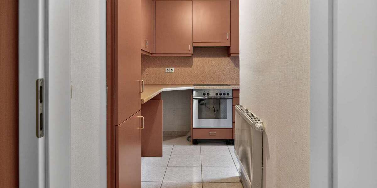 Freistehendes 3-Familienhaus in Stuttgart-Zuffenhausen - Mehrfamilienhaus, Wohnhaus Stuttgart Zuffenhausen | Angebot:25201617