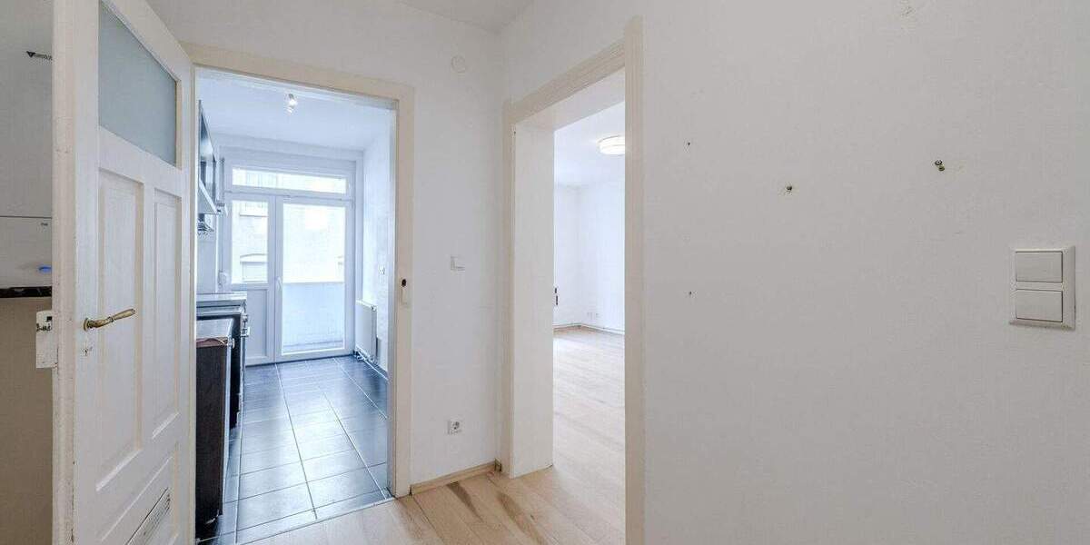 Etagenwohnung Stuttgart Mitte - 2 Zimmer, 53 m&sup2;, 279.000&euro; | Angebot:25608439