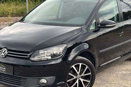 VW Touran 180.000 km 5.990 &euro; Tuebingen 72070