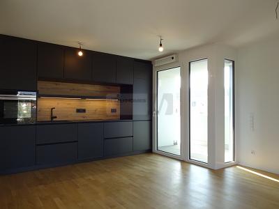 HELL UND HOCHWERTIG - MIT AUSSICHT - Etagenwohnung Stuttgart Birkach Birkach | Angebot:26919346