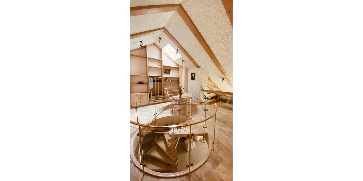 Maisonettenwohnung Sindelfingen Darmsheim - 3.5 Zimmer, 157 m&sup2;, 1.740&euro; | Angebot:26056108
