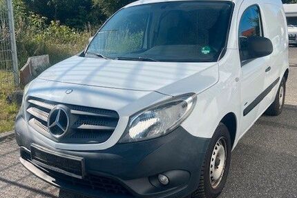 Mercedes-Benz Citan 79.669 km 7.950 &euro; Sindelfingen 71069