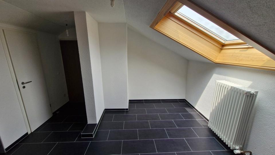 Stilvolle 2,5-Zi-DG-Eigentumswohnung im Herzen von Stuttgart West 2.5 zimmer