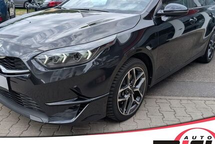 Kia ceed / Ceed 50.000 km 19.740 &euro; Leonberg 71229