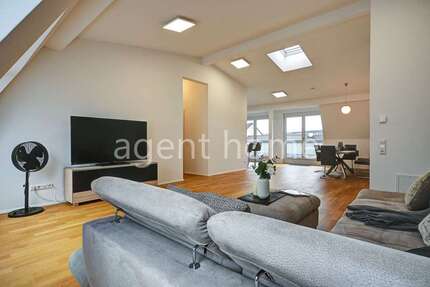 Wohnung zum Mieten in Stuttgart 2.220 € 90 m² 2 zimmer